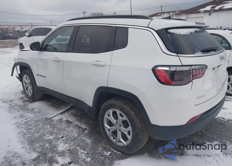 2024 Jeep Compass Latitude 4X4 from USA, damaged, VIN 3C4NJDBN3RT118918